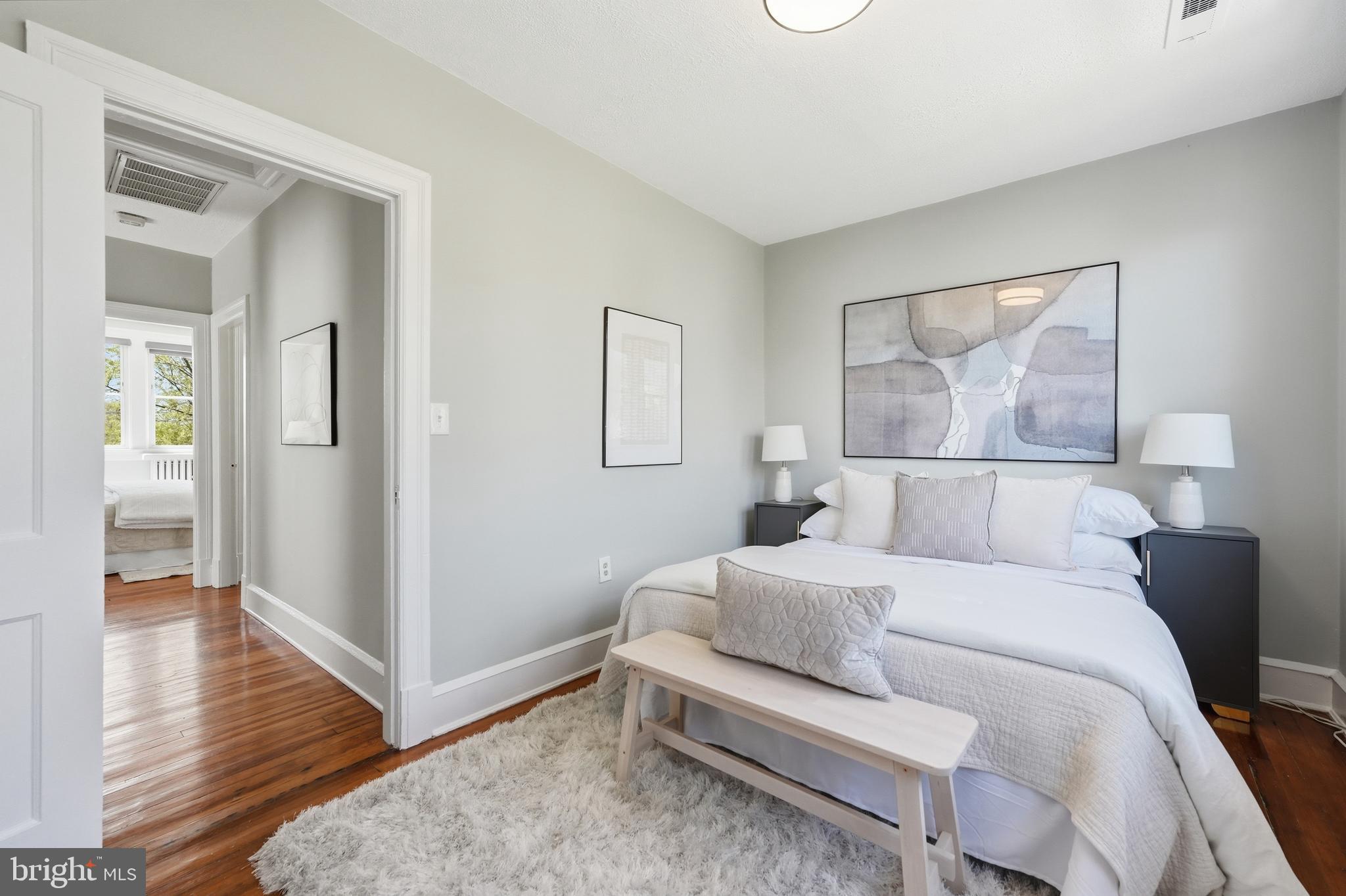 1215 HAMILTON STREET NW