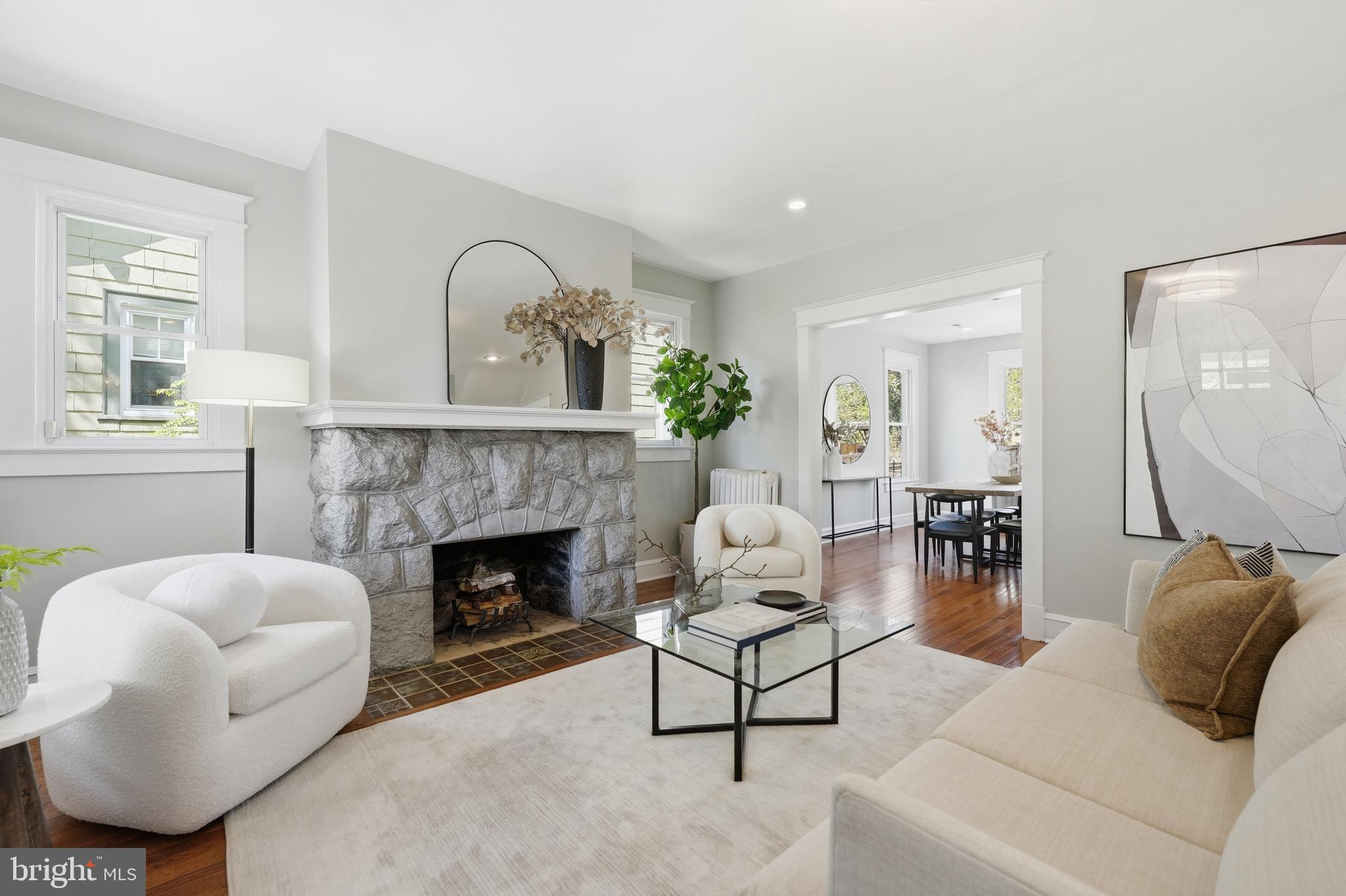 1215 HAMILTON STREET NW