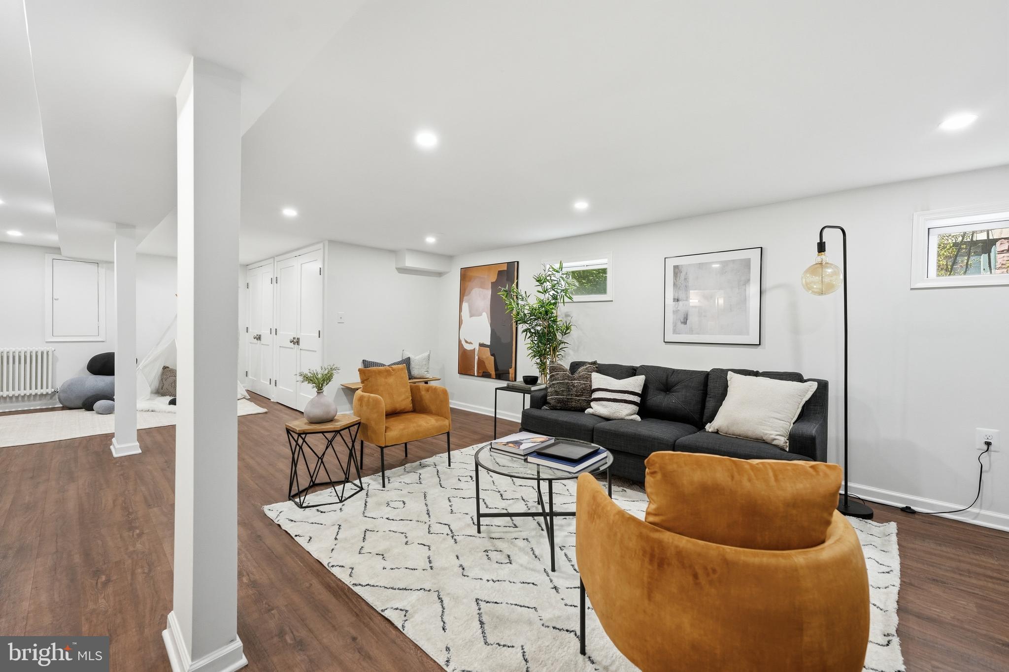 1215 HAMILTON STREET NW