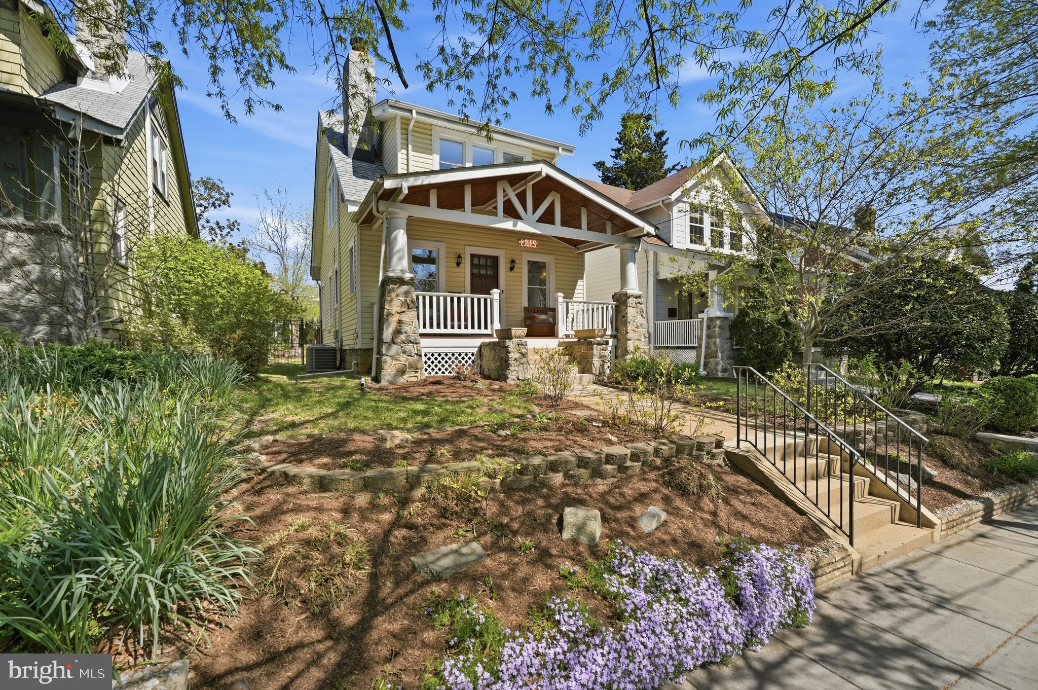 1215 HAMILTON STREET NW