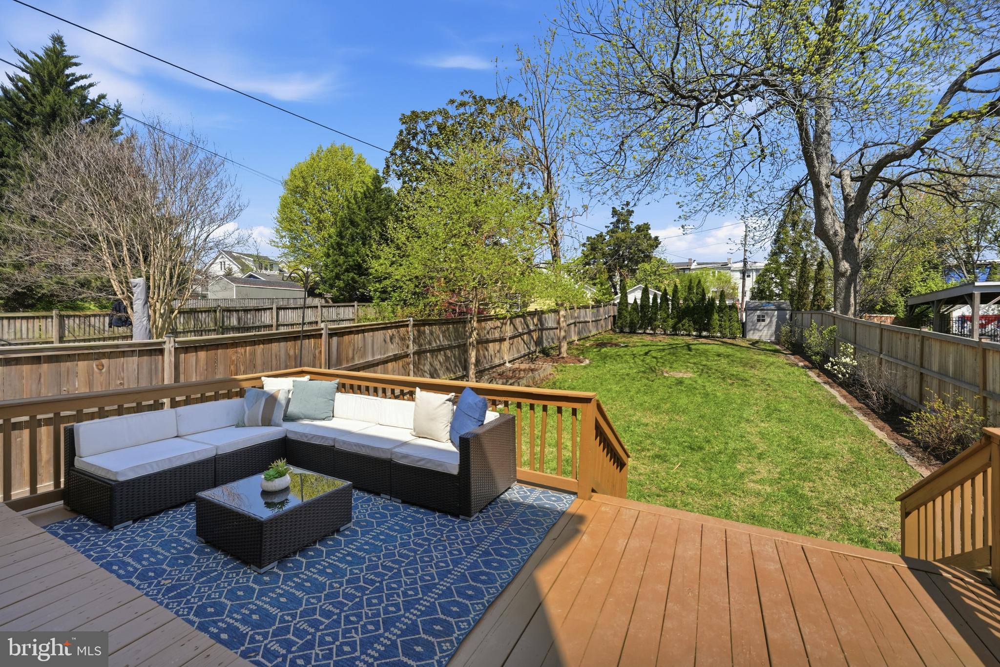 1215 HAMILTON STREET NW