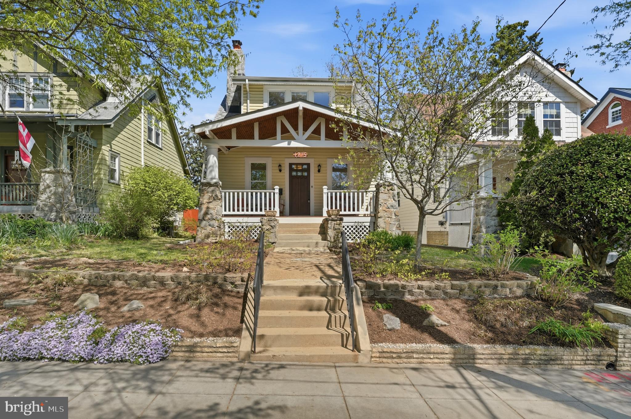 1215 HAMILTON STREET NW