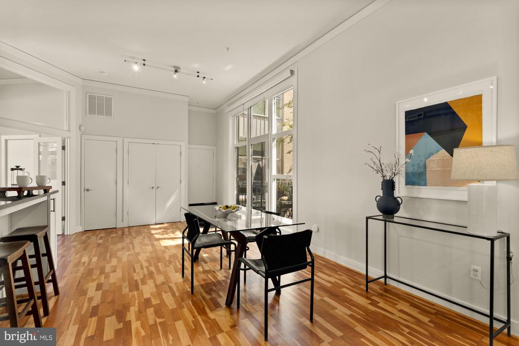 2380 CHAMPLAIN STREET NW Unit: 203