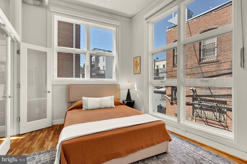 2380 CHAMPLAIN STREET NW Unit: 203