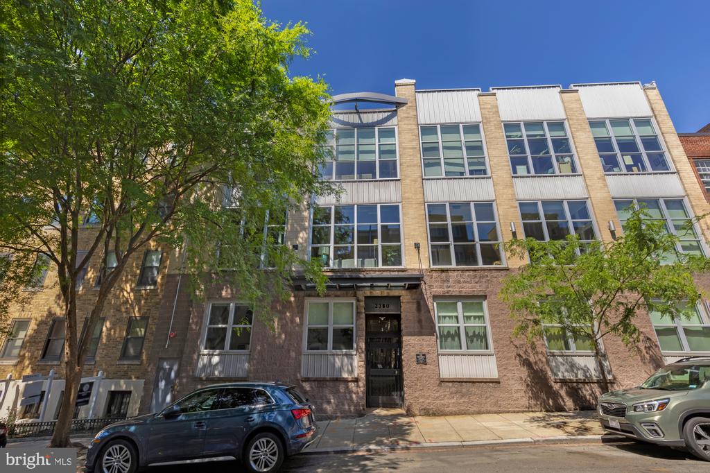 2380 CHAMPLAIN STREET NW Unit: 203