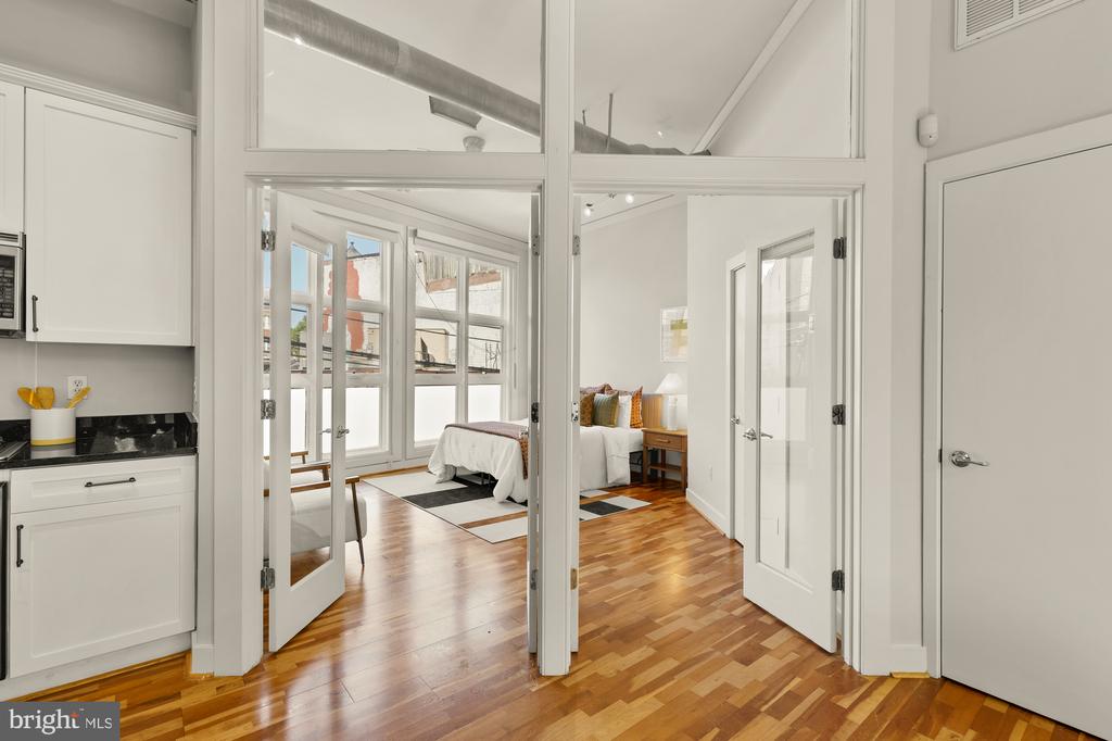 2380 CHAMPLAIN STREET NW Unit: 203