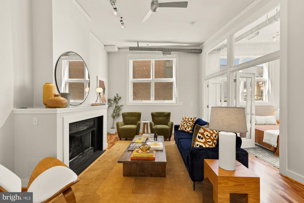 2380 CHAMPLAIN STREET NW Unit: 203