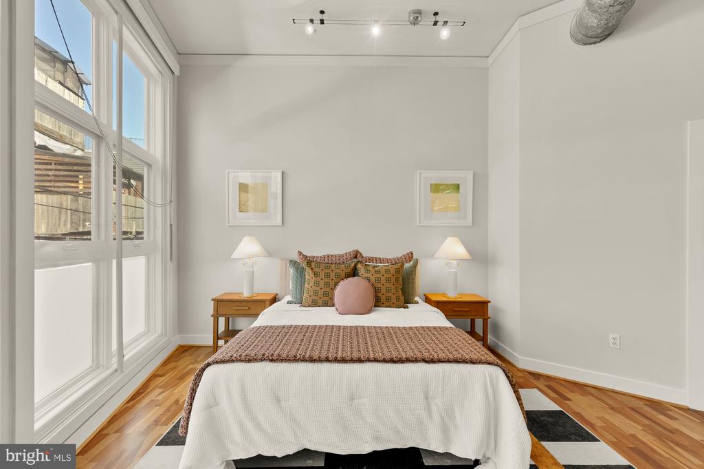 2380 CHAMPLAIN STREET NW Unit: 203