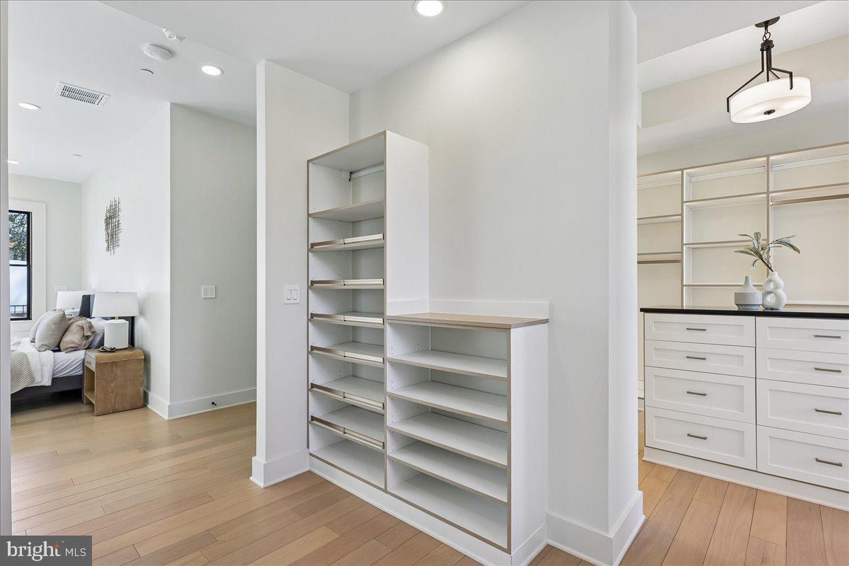 4428 ALBEMARLE STREET NW