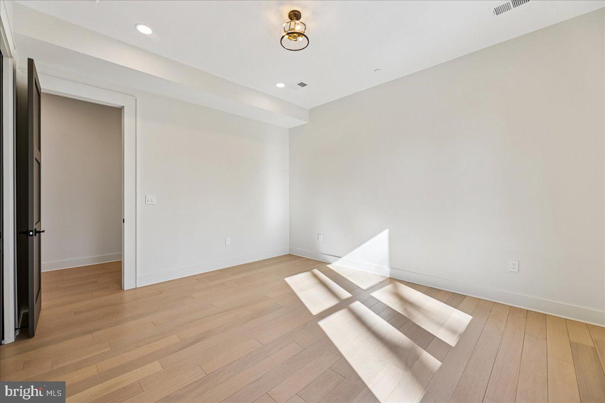 4428 ALBEMARLE STREET NW