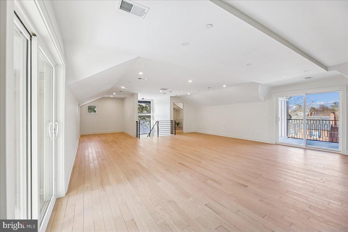 4428 ALBEMARLE STREET NW