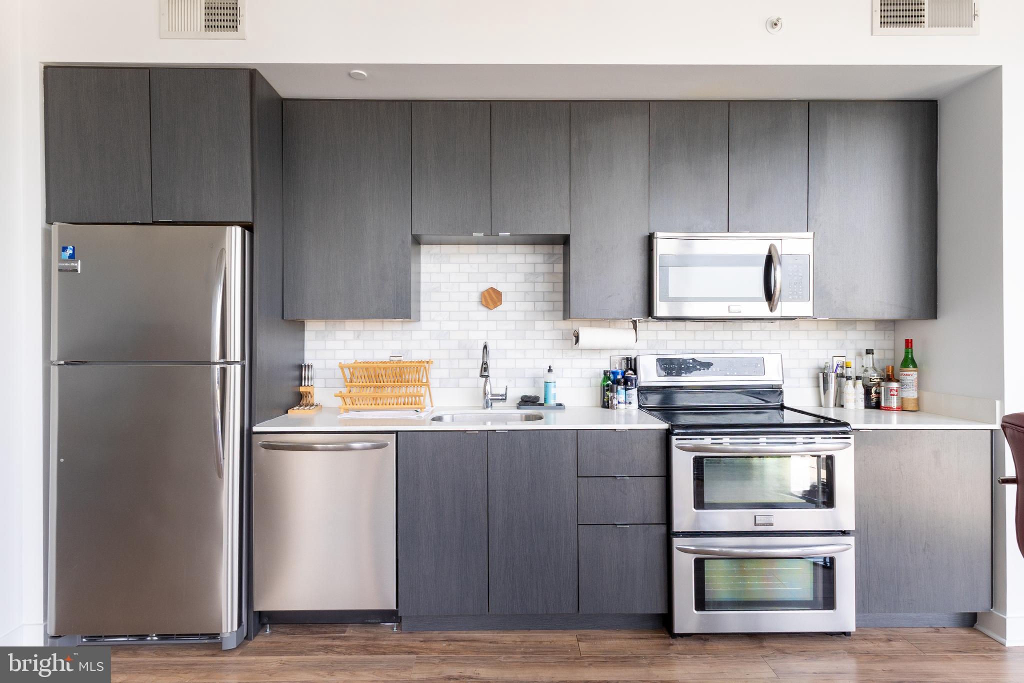 460 NEW YORK AVENUE NW 803