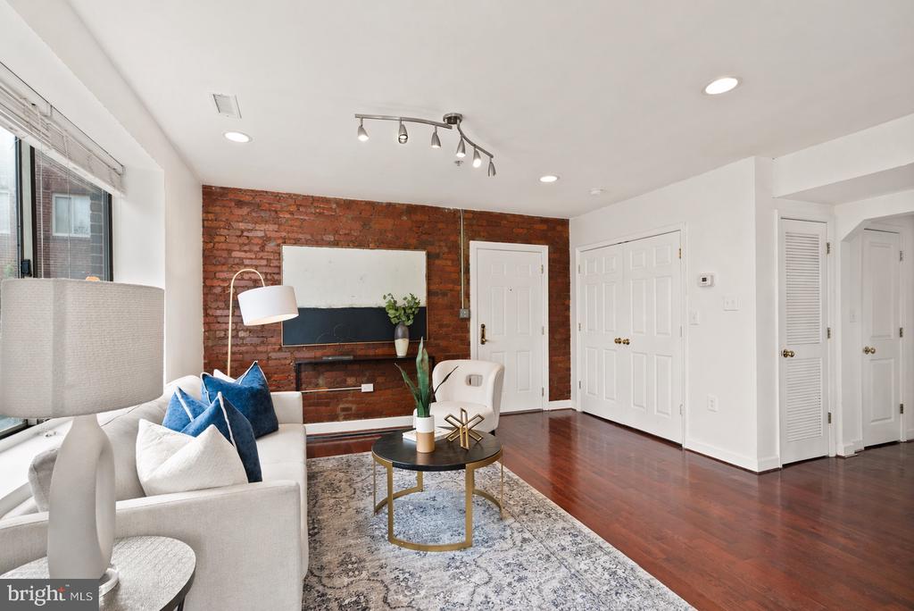 5401 9TH STREET NW 201