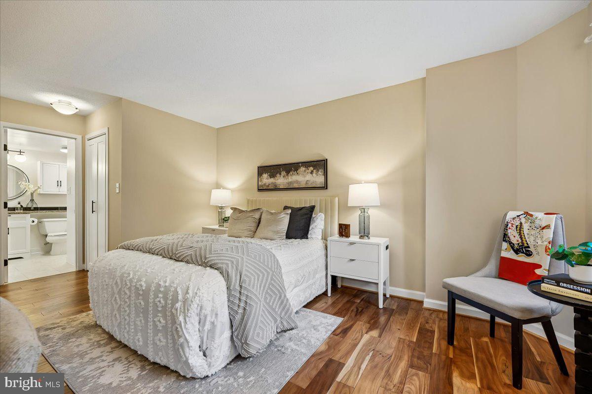 2111 WISCONSIN AVENUE NW 118