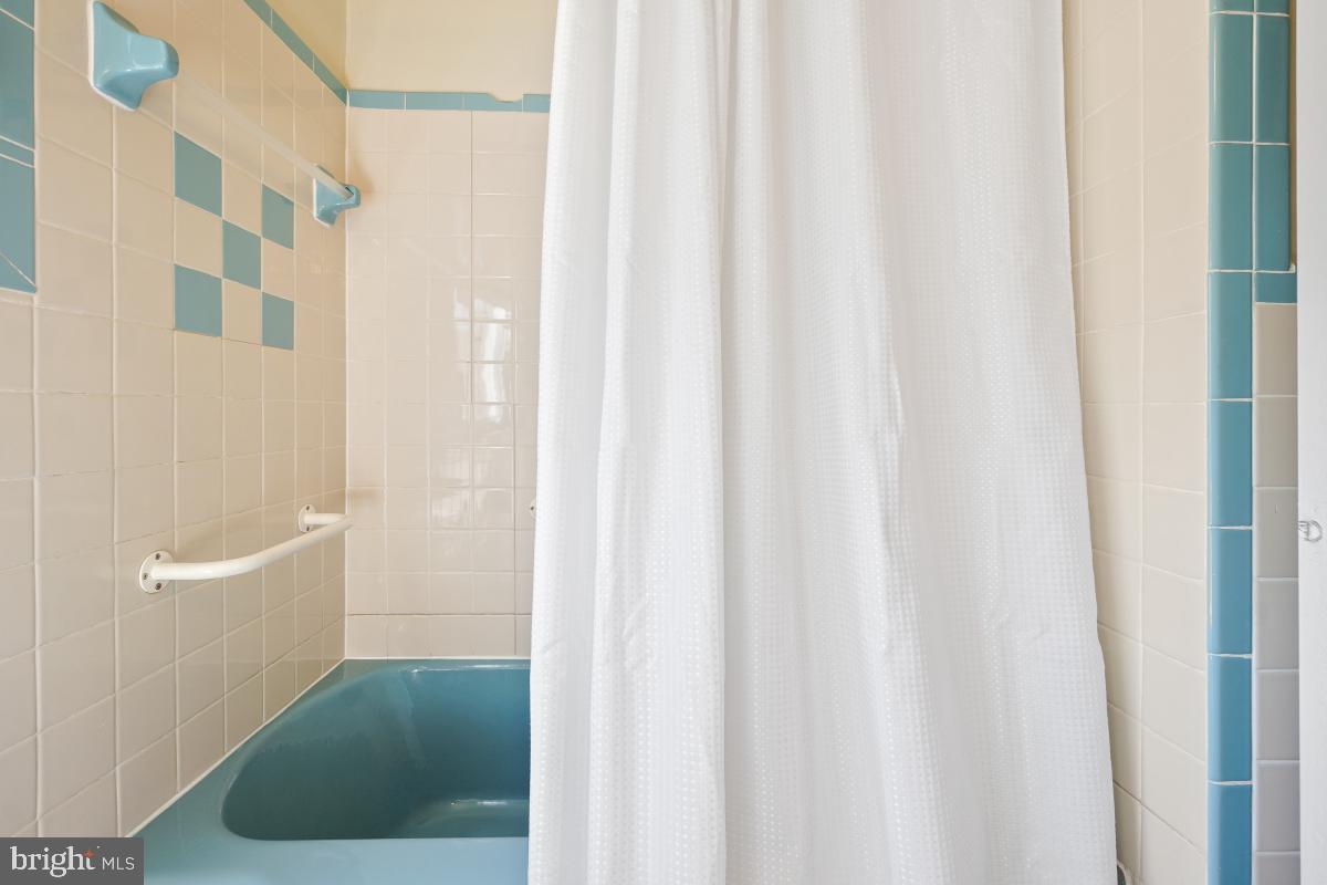 1801 PRIMROSE ROAD NW