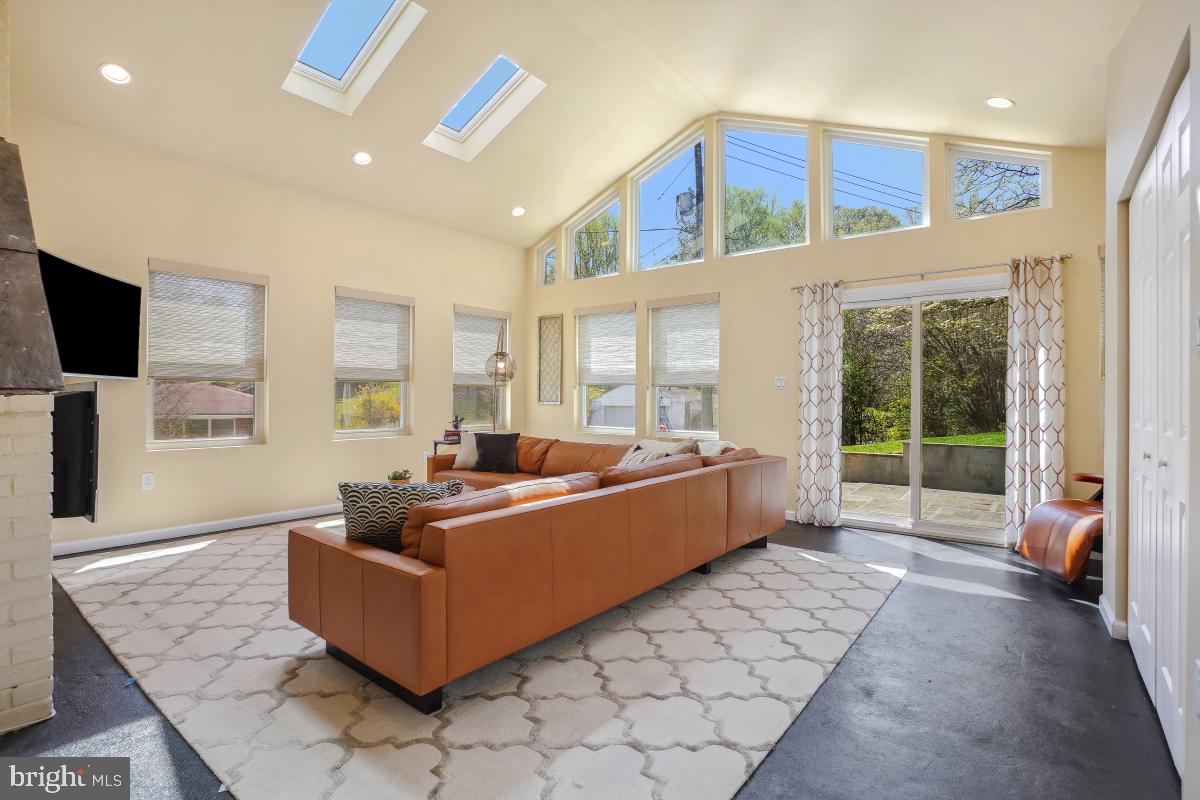 1801 PRIMROSE ROAD NW