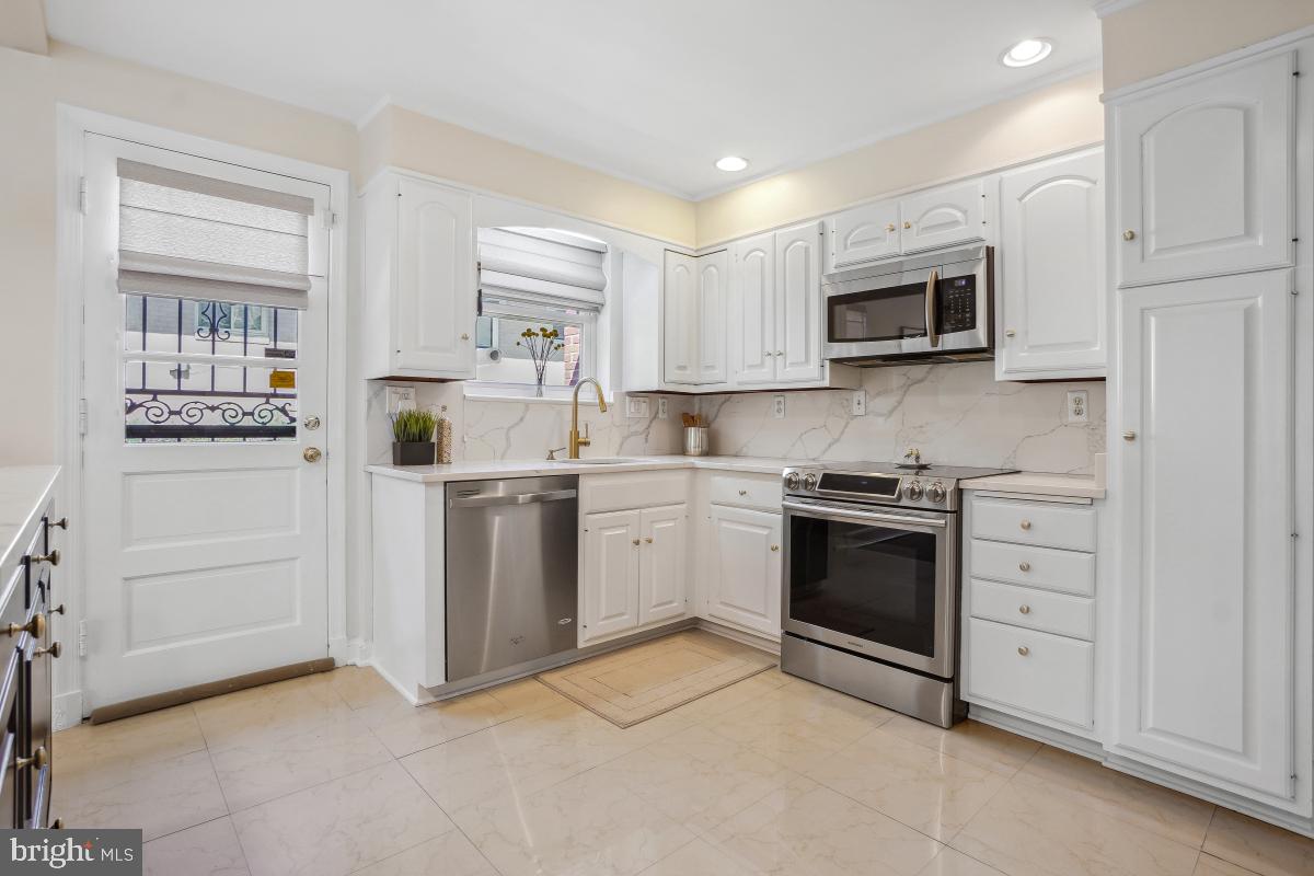 1801 PRIMROSE ROAD NW