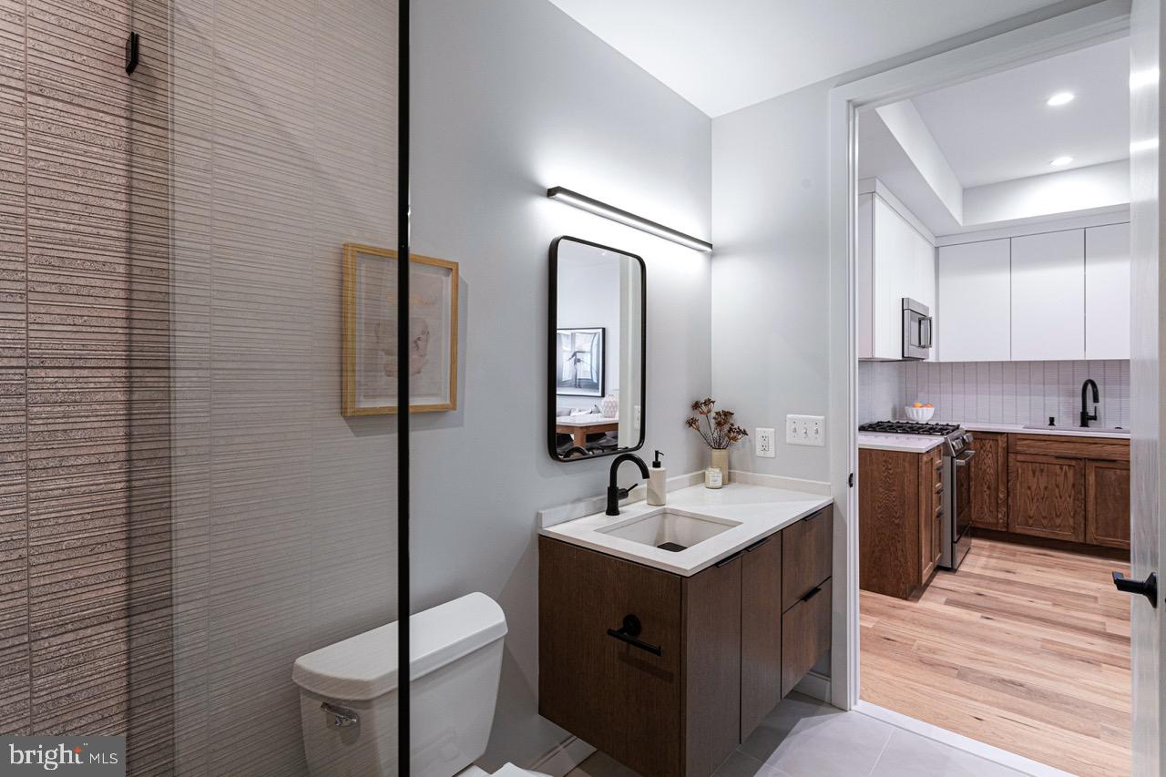 2525 PENNSYLVANIA AVENUE NW 303