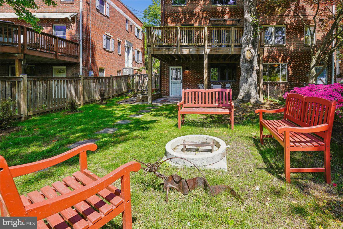 2910 UPTON STREET NW