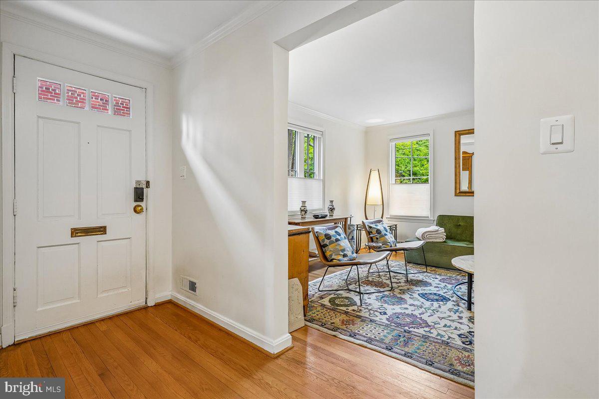 2910 UPTON STREET NW