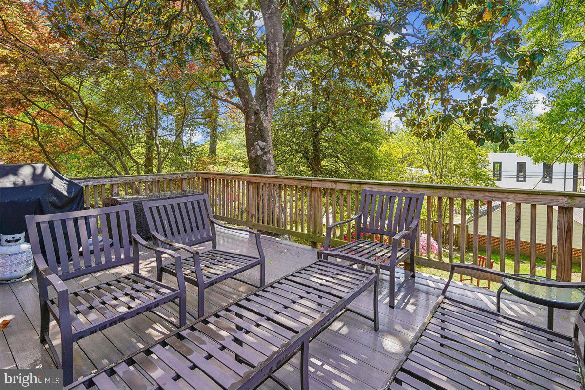 2910 UPTON STREET NW