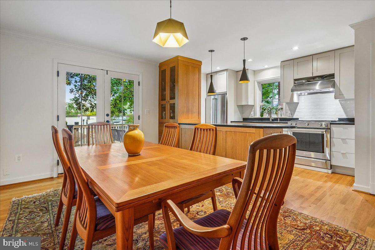 2910 UPTON STREET NW