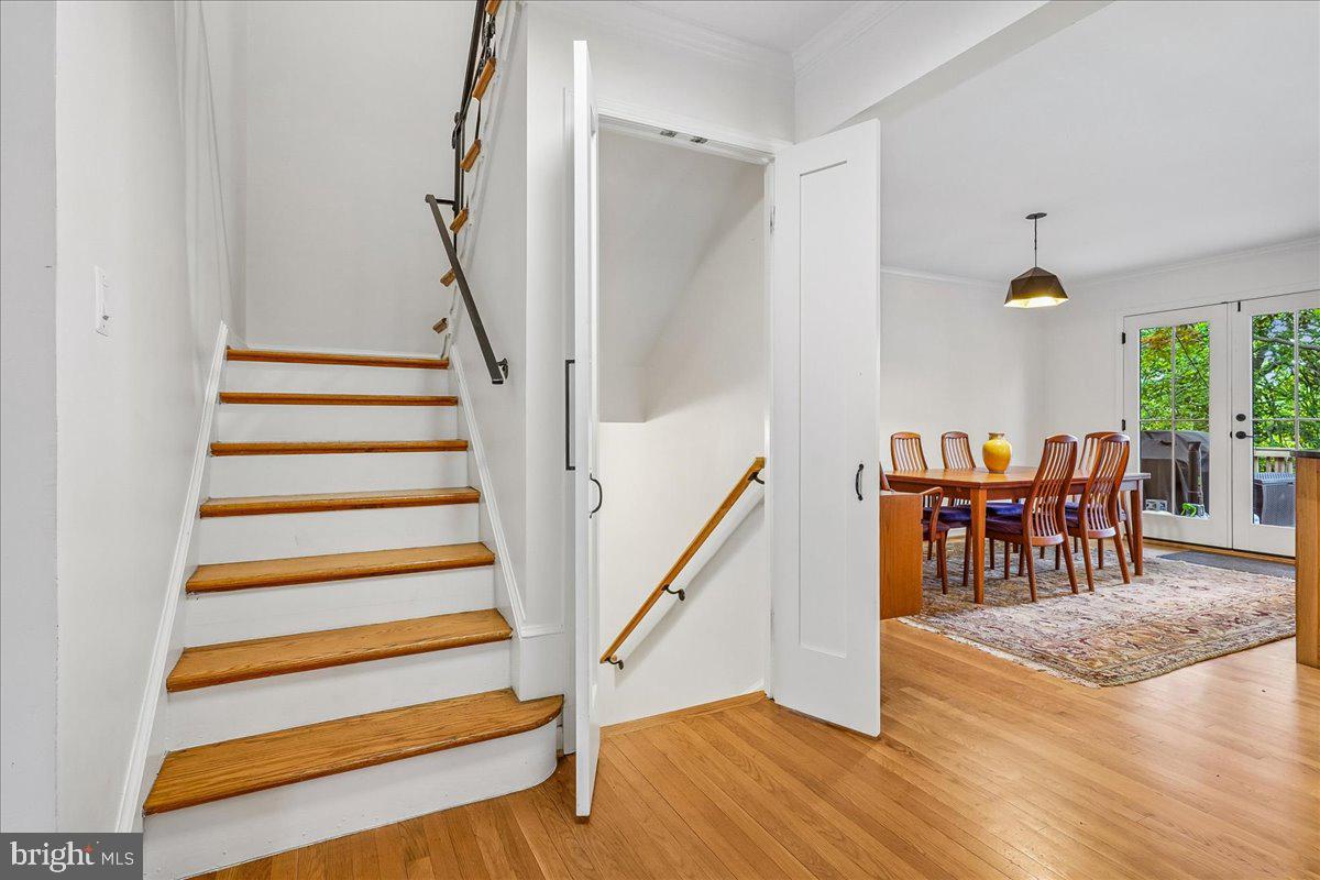 2910 UPTON STREET NW