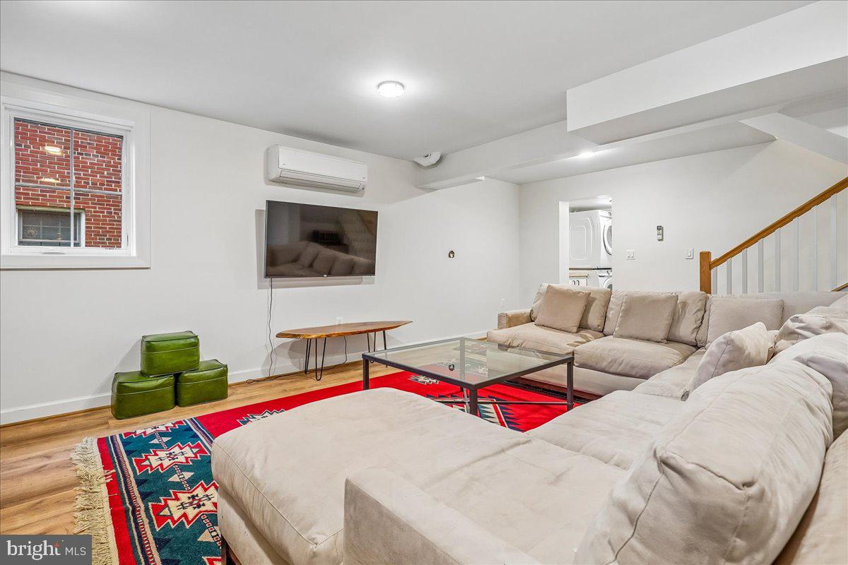 2910 UPTON STREET NW