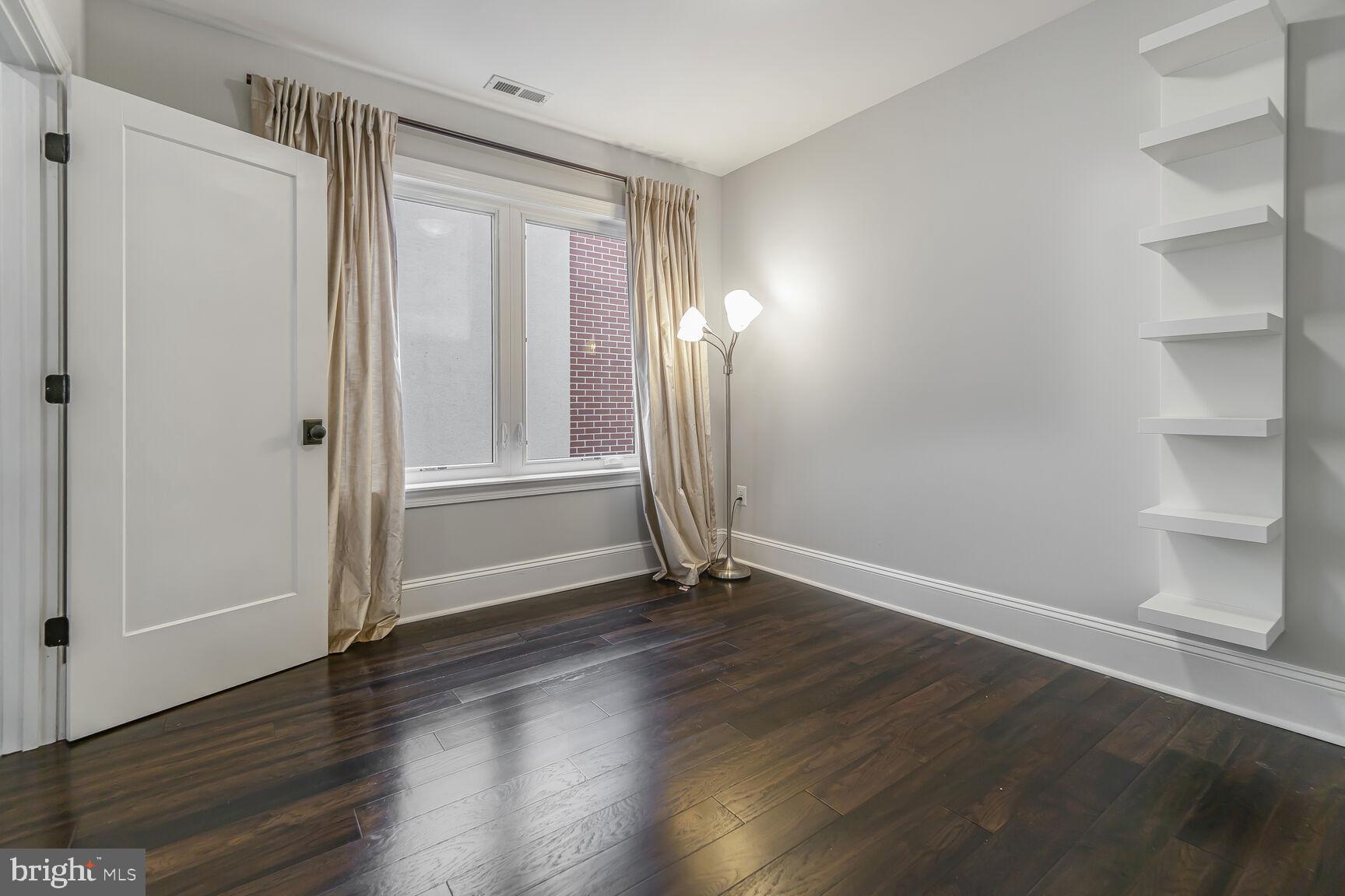 1514 8TH STREET NW 5