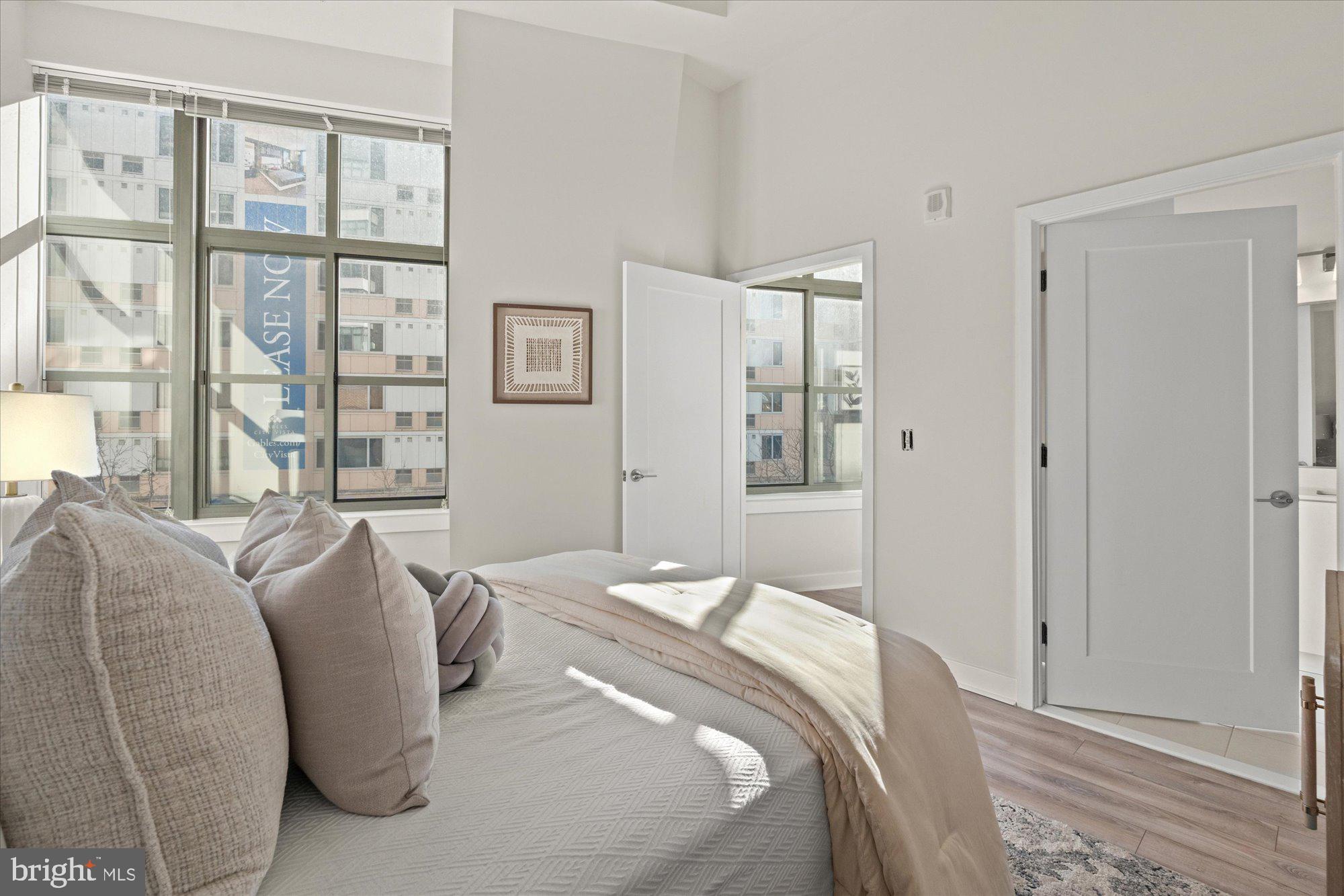 460 NEW YORK AVE NW 304