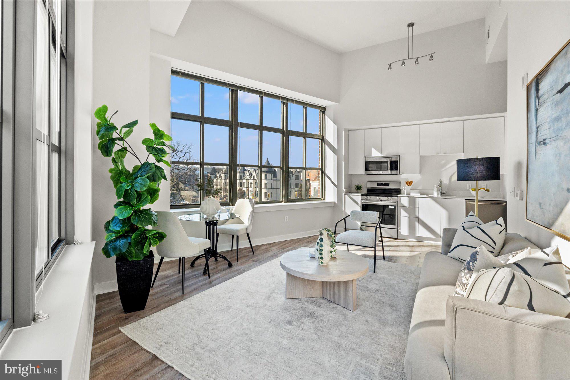 460 NEW YORK AVE NW 304