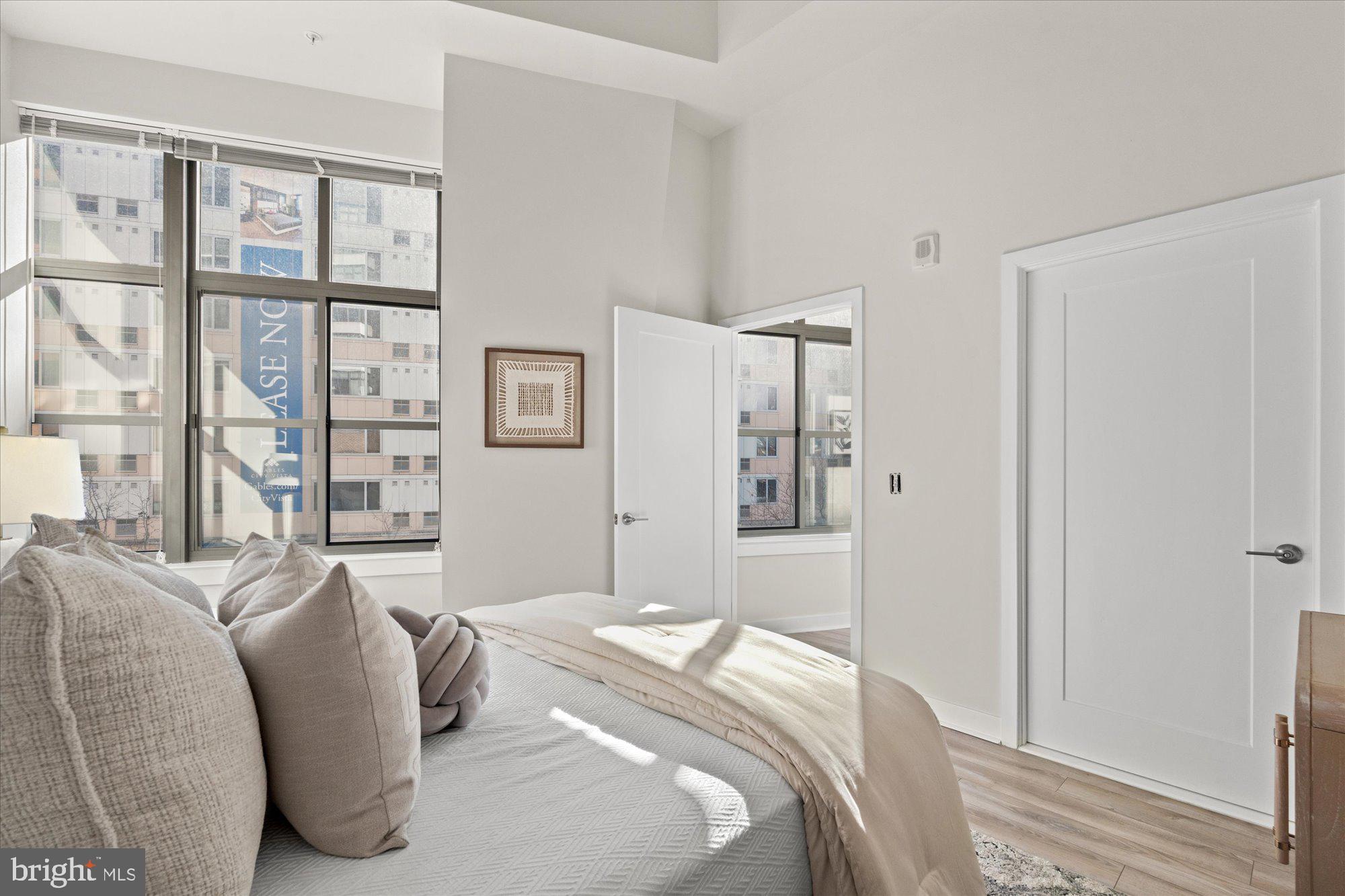 460 NEW YORK AVE NW 304