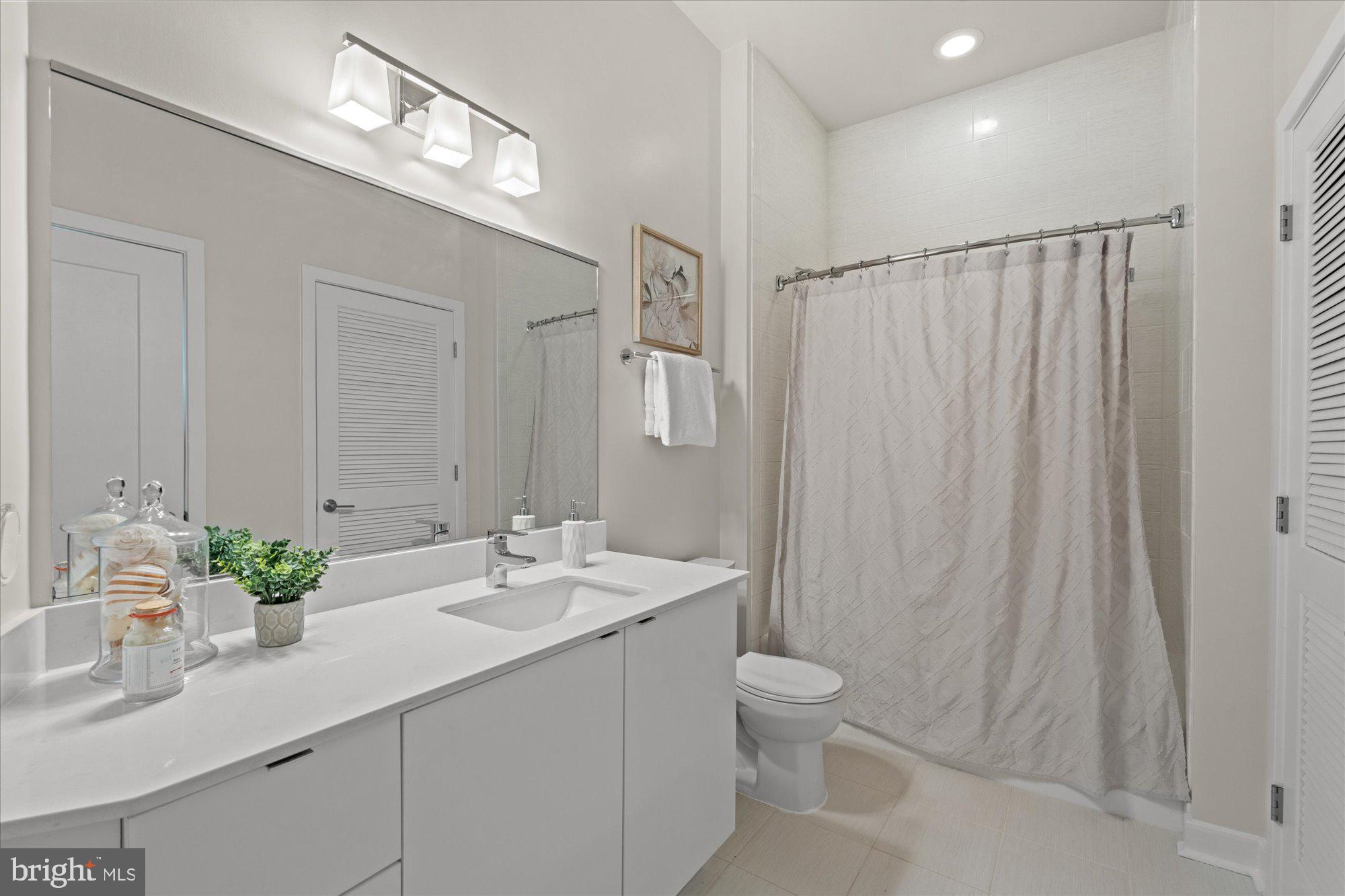 460 NEW YORK AVE NW 304