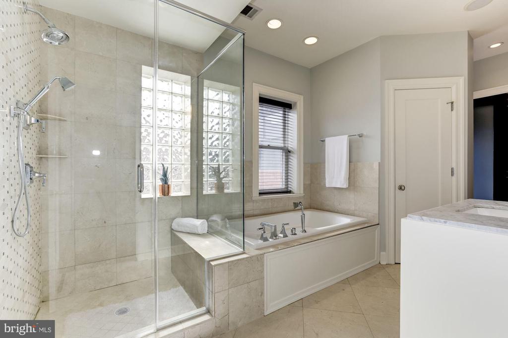 1630 19TH STREET B NW
