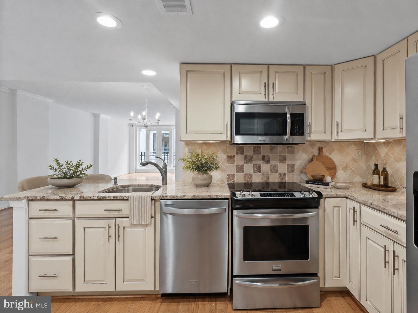 601 PENNSYLVANIA AVENUE NW 612