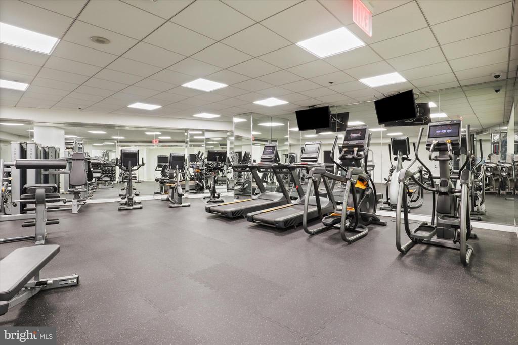 601 PENNSYLVANIA AVENUE NW 612