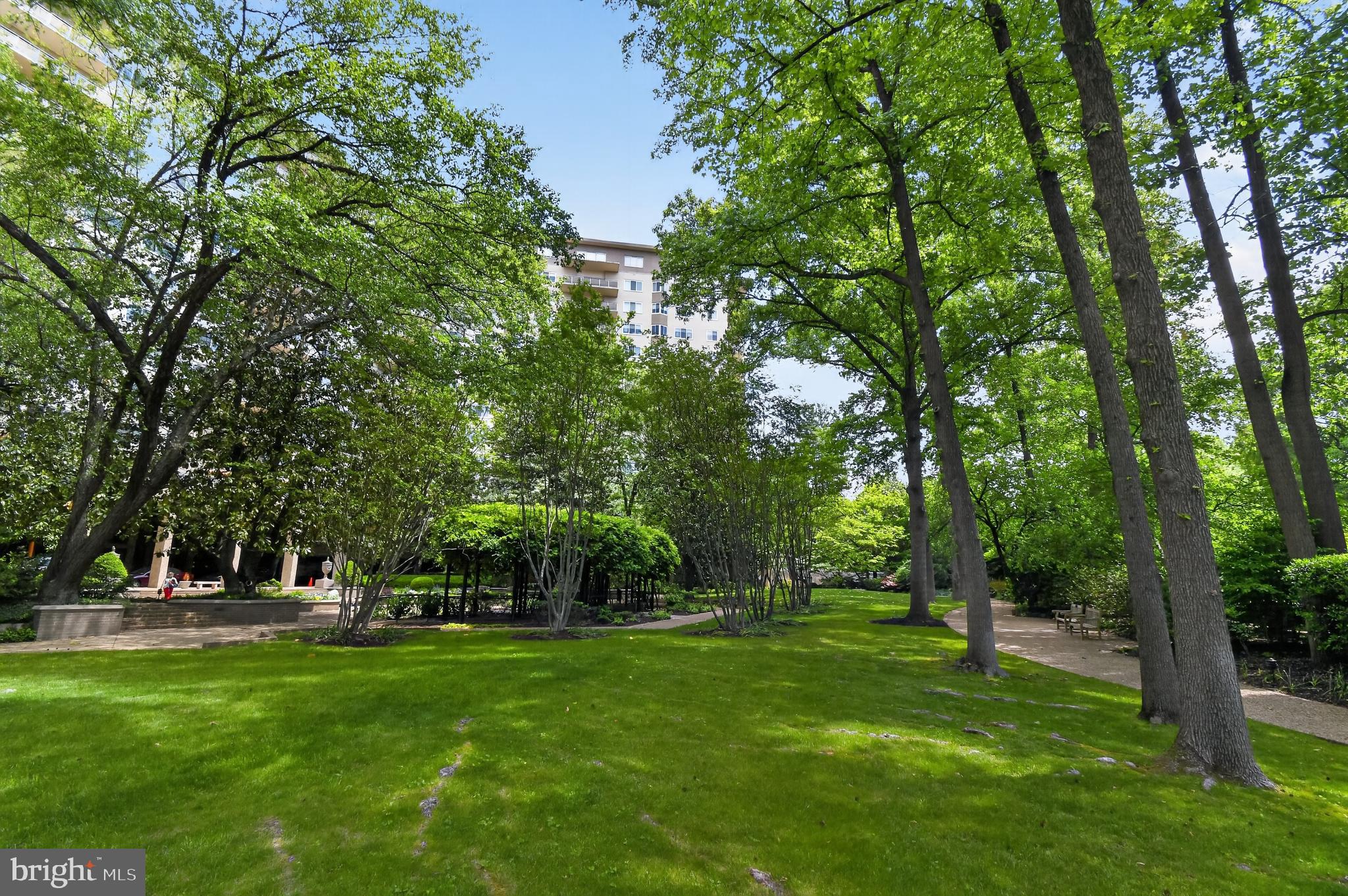 2801 NEW MEXICO AVENUE NW 504