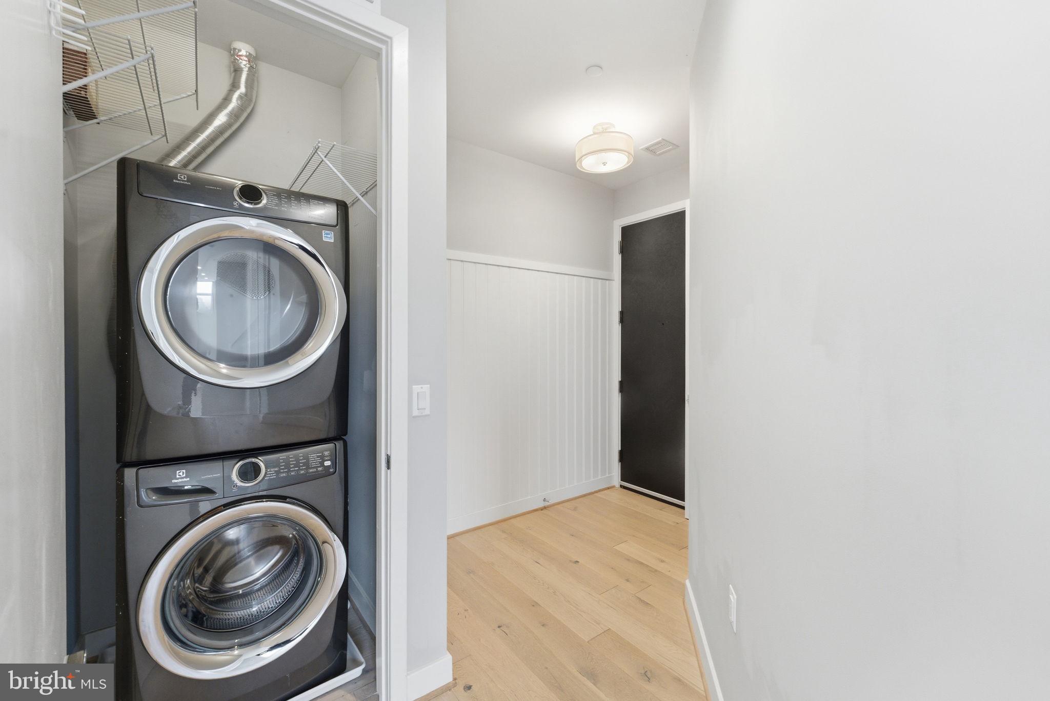 646 H STREET NE 304