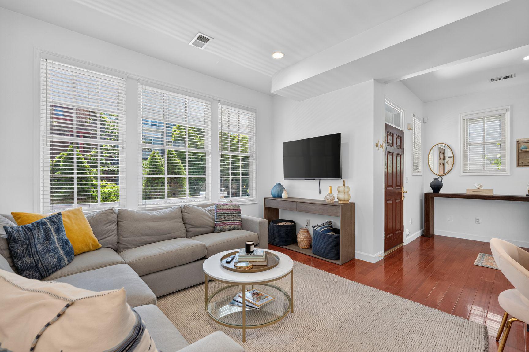 3350 17TH STREET NW 1