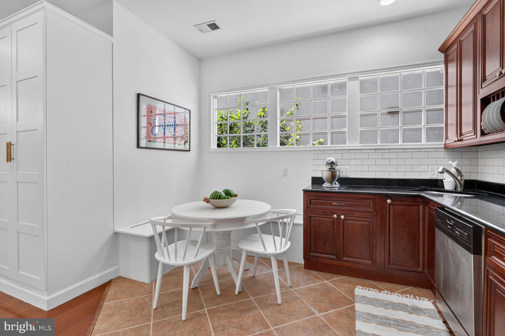 3350 17TH STREET NW 1