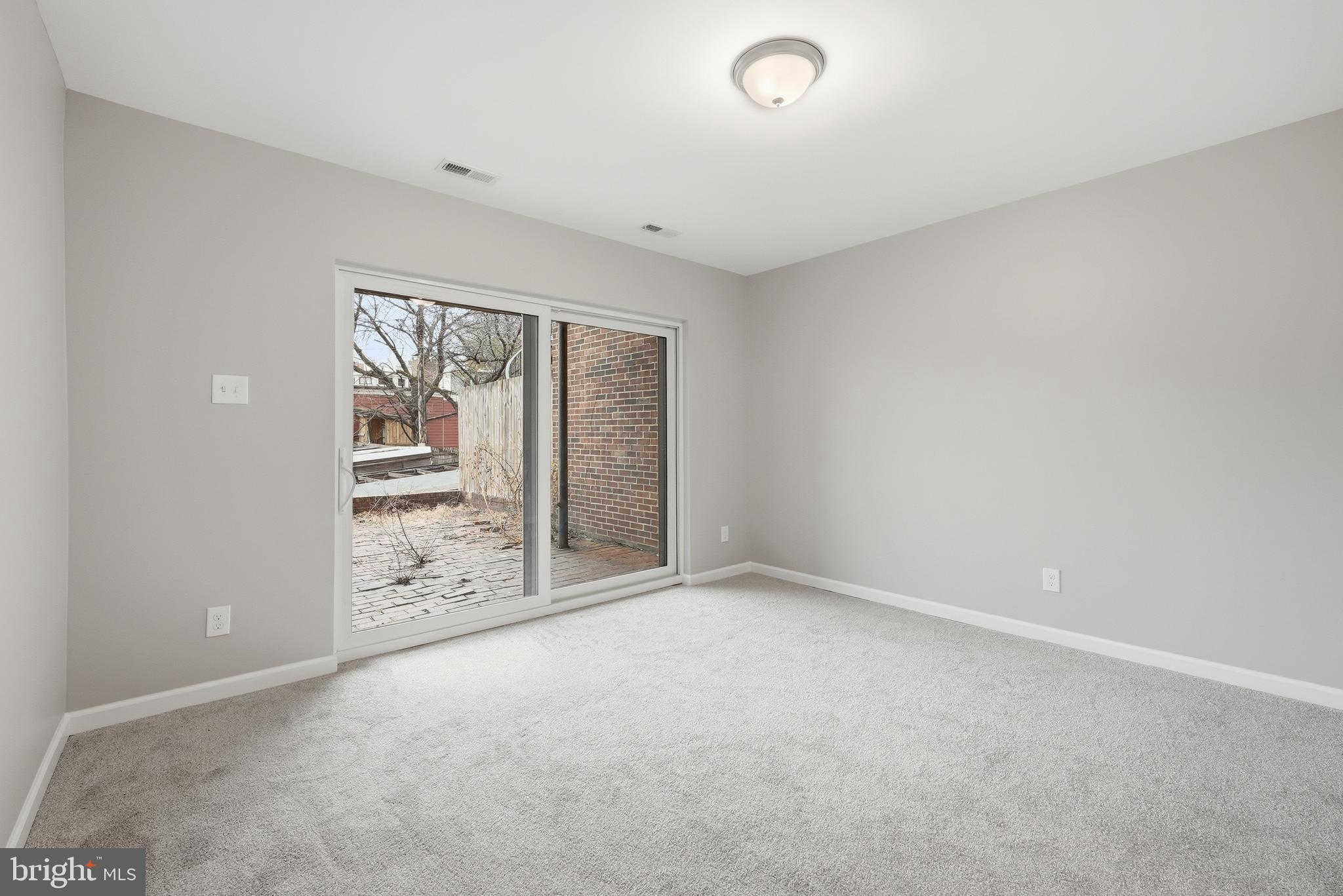 3248 JONES COURT NW