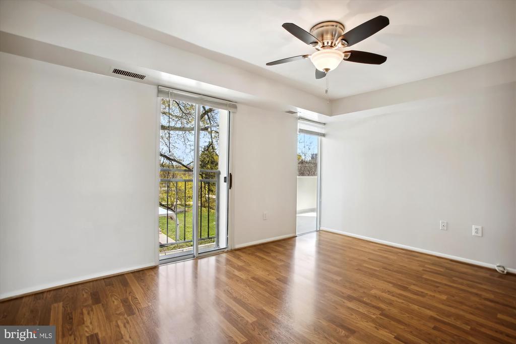 700 7TH STREET SW 211