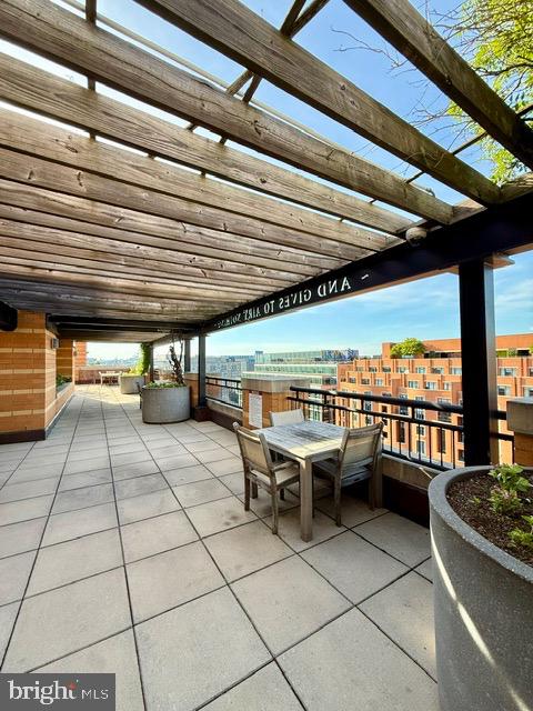 400 MASSACHUSETTS AVENUE NW 1207