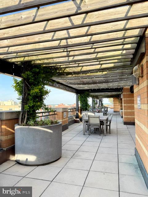 400 MASSACHUSETTS AVENUE NW 1207