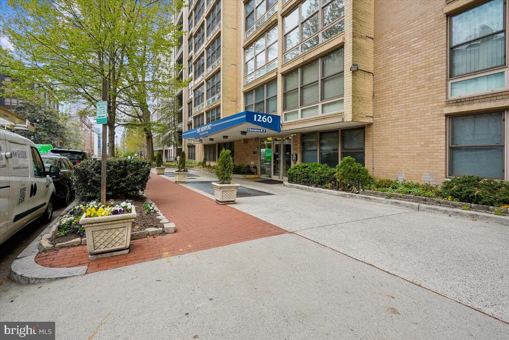 1260 21ST STREET NW 111