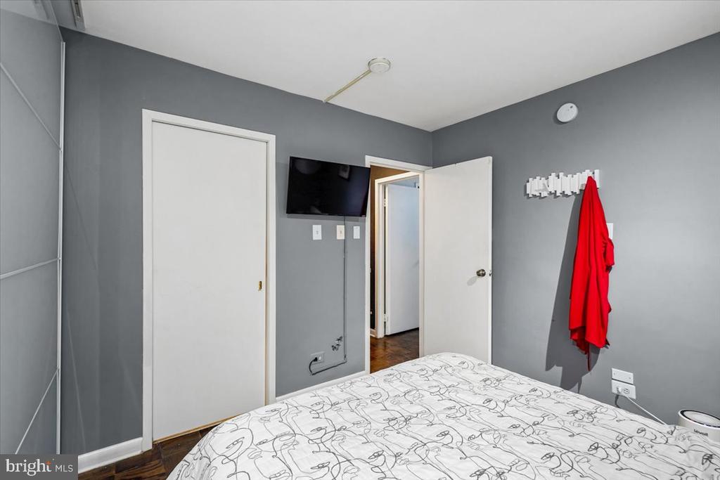1260 21ST STREET NW 111
