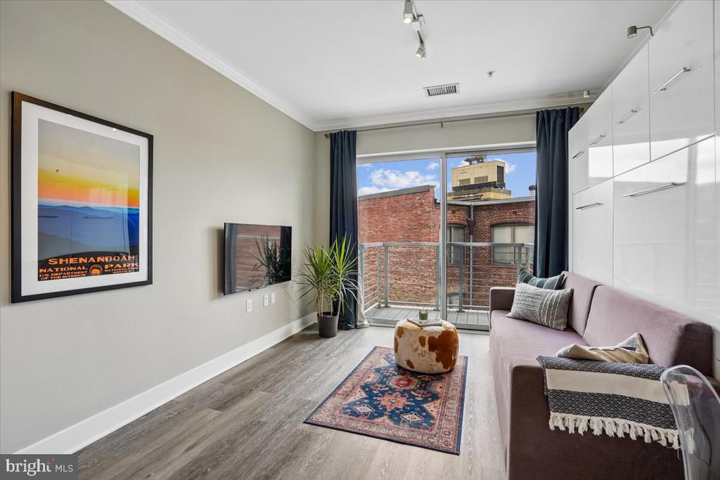 2550 17TH STREET NW 403