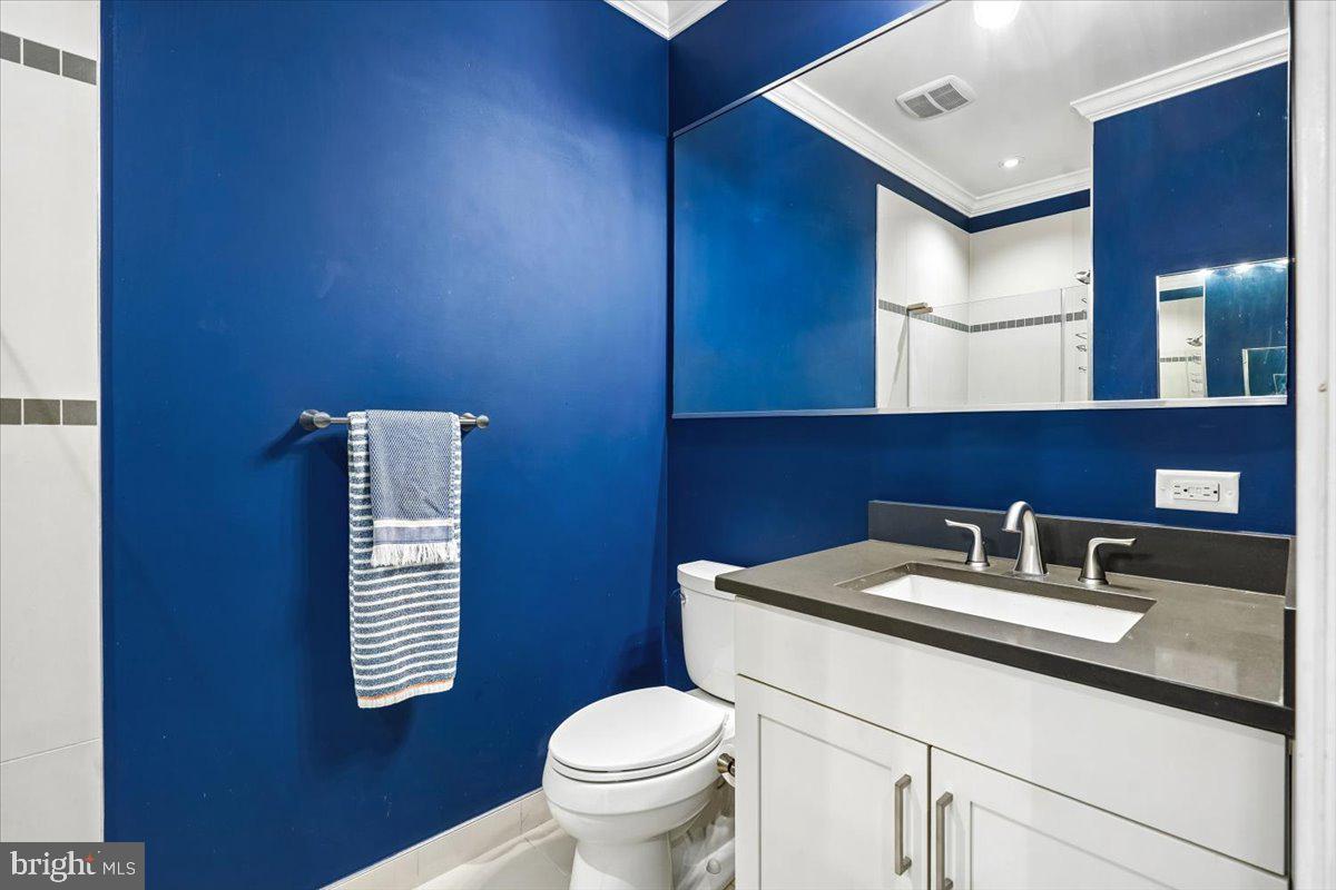 2550 17TH STREET NW 403