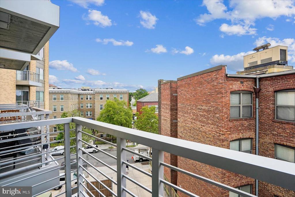 2550 17TH STREET NW 403