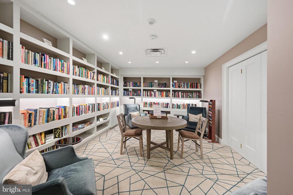 2801 NEW MEXICO AVENUE NW Unit: 1423